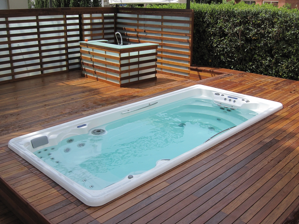 Installation spa de nage Amazon