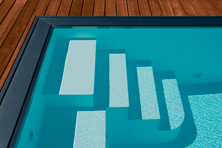 Piscine sur-mesure réalisée à Crans-Montana