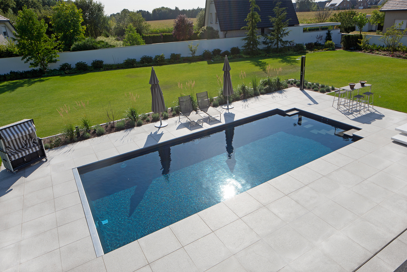 Construction piscine individuelle Riviera Pool